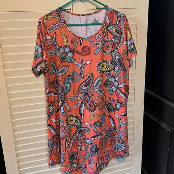 Bobbie Brooks coral paisley print tunic top size 1X - Picture 2 of 4